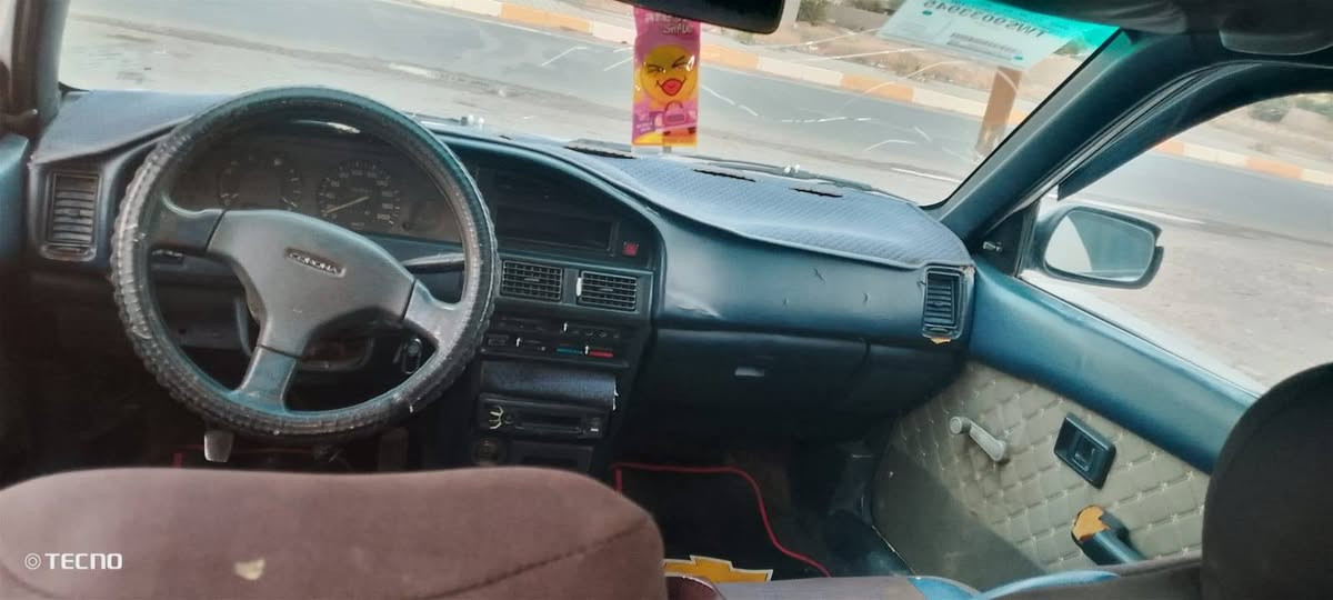 السلام عليكم كورلا للبيع موديل 1990 مكينه 16بلادي شرط كير محرك تبريد كلها على وضع الشركه مصبوغه جماليه رقم صلاح الدين انكليزي شرط التحويل سنويه جديده السعر 45 وبي مجال مكان السيارة العلم سمره رقم  *********** ‏

نص مكتوب في الصور:
- TECNO