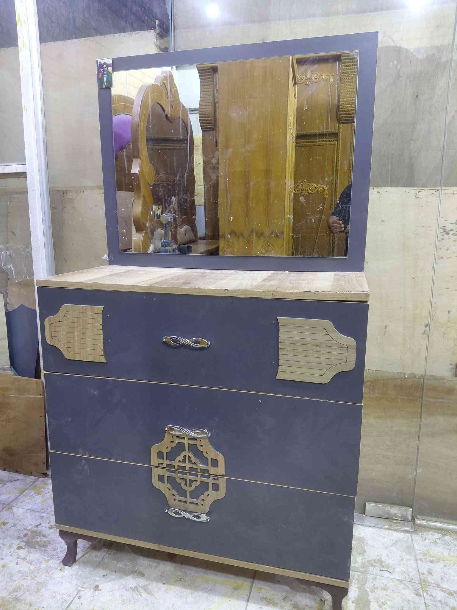ميز مرايه صاج ٦٠ وبي مجال
ميز مرايه تركي ٩٠ وبي مجال 
بوفيه مترين صاج ٩٠ وبيه مجال 
كنتور ابو اثنين صاج مقطع ١٨٠ وبي مجال 
كنتور ابو الخمسه صاج سوكي ١٢٥ وبي مجال 
كنتور ابو الخمسه صاج ١٩٠ وبي مجال
