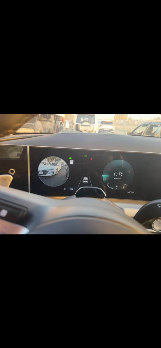 رقم الهاتف *********** واتساب متوفر
2025 Tucson limited 
السعر ٢٣٠ ورقه رقم بغداد حلو ٤ ارقام بااسمي تحويل ثاني يوم .
توسان لمتد Vli لون ازرق الجديد ❗️اعلى مواصفات❗️ ام الداتا شو رقمي 
 وارد امريكي 
فقط جاملغ امامي ضرر بسيط بدون اي دواخل . صور ضرر موجوده 
باقي السيارة كفالة عامة 
السيارة جديدة ودخول جديد واخت الزيرو بعدها 
❗️( ماشية ٥٠٠٠  زيرو ) 
1- محرك 2500 بانزين كير ٨ نمر مرغوب 
2- بانوراما 
3-اربع كامرات امامي وخلفية وجانبية بالمرايات 
4- حساسات امامية وخلفية ١٢ حساس
5- رادار امامي وجانبي وخلفي نقط عمياء 
6-تتقدم وترجع بالبصمة مع وقوف ذاتي 
7- كشنات جلد ابيض وكهرباء الاماميات 
8- تبريد وتدفئة كشنات امامية وستيرن تدفئة وكشنات خلفية تدفئة وتبريد
9- كير تعليك و شفتات ستيرن 
10-خزن كشنات
11-لايتات عدسات تختلف عن العادي
12- صندوق كهرباء ومن تقترب منة يفتح  
13- داتا شو تعرض على الجامة الامامية 
14- سستم صوت Bose مع دمام بالصندوق
15-اوتو هولد
16- مساعدة النزول من المنحدرات 
17-شاحن تلفون  واير ليس 
18-حساس قراءة العين 
19-الوان داخلية تتغير ١٠ الوان بيها 
20- انارة داخلية led 
21-شحن تايب سي 
22- ويل كب حجم ١٩ 
23- شاشة كبيرة ابل كار بلي واندرويد اوتو 
-٢٤ دبل جام كاتم عزل .
٢٥- مري قلاب عند رجوع .
٢٦- هوك لسحب عربانه مع كهرباء 
٢٧ - سياق الي مع ثابت بالسرعه . 
-٢٨ تشغيل عن بعد مع ترحيب عند اقتراب .
اكو بعد مواصفات ماذكرتها .
