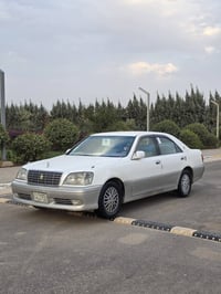 تويوتا • ٢٠٠١ • سميل