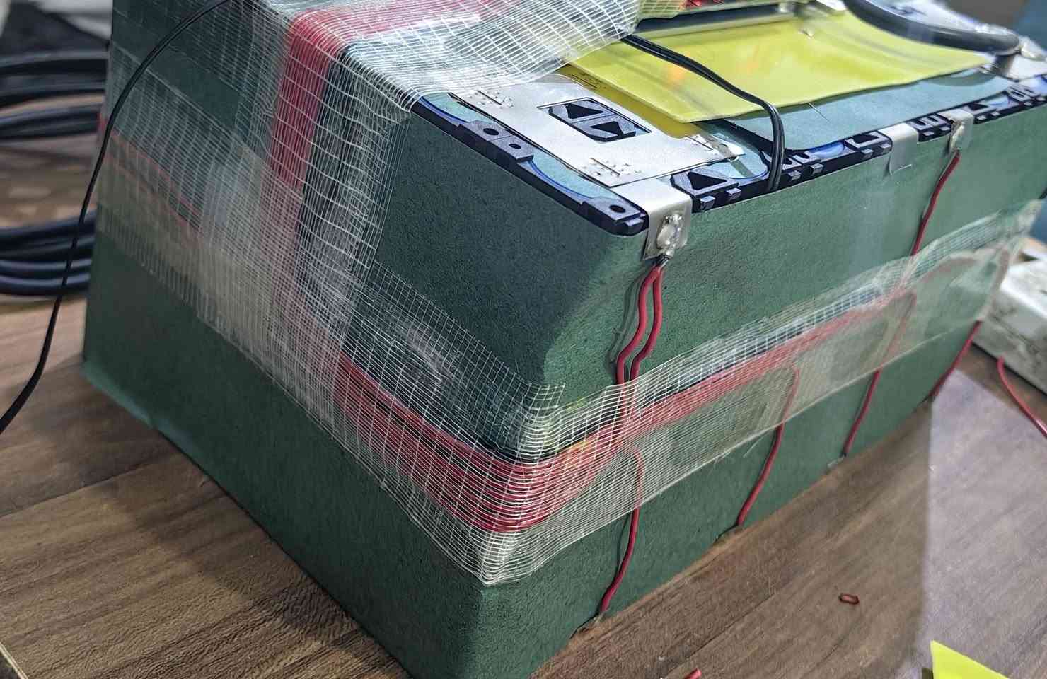 ٧٥ أمبير • ٢٤ فولت • JK سمارت ١٠٠ أمبير