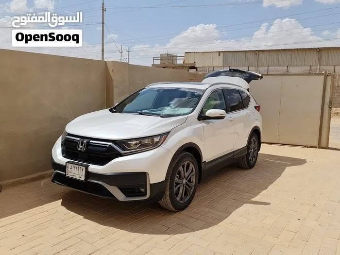 السلام عليكم شباب للــبيع هـوندا CR-V 2021 مكفولة من كل شيء لاحادث ولا قطرة صبغ
السعر 16.500 $
يعني 165 ورقة
رقم بغداد 
وارد كندي بحالة ممتازة
السيارة برغي مامفتوح بيها .
كير ومكينه مكفولة 
لاشخوط ولا رصعات
داش كام امامي وخلفي
رادار 
مثبت سرعه 
الى اخره من مواصفات حلوة
للتواصل ***********

نص مكتوب في الصور:
- السوق المفتوح
- OpenSooq
- السوق المفتوح OpenSooq