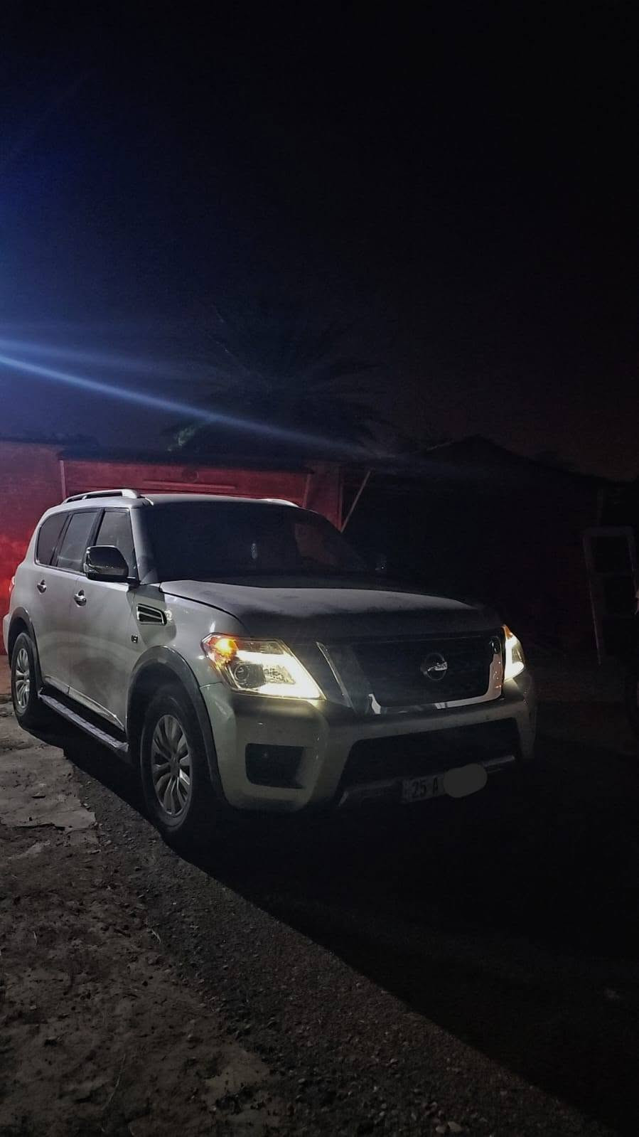 سلام عليكم
Nissan armada 2018
سياره كلين تايتل بدون صبغ بدون تعديل بدون جلح فقط بنيد مفتوح علمود طلعنا مكينه بره سوينه إدامه و رجعناها
تايرات جدد
سياره فول عدا فتحه
صدر امامي و خلفي مسويها جديد شرط
دواخل سياره دوشمه جديد
لايتات زينون و عدسه جديد
هزه براد جديد بطاقه بانزين بيها
تحويل او وكاله
مكينه كير اكسل لوك شرط مكينه مفتوح جعوب و ظاغطه مبدلين فقط و كال غراض جايبه اصلي  انطيك مكينه شرط
ماشي 142 فقط
سياره مال بيت نظيف جدا
سعر 174 ورقه و بي مجال
*********** كركوك, العراق

