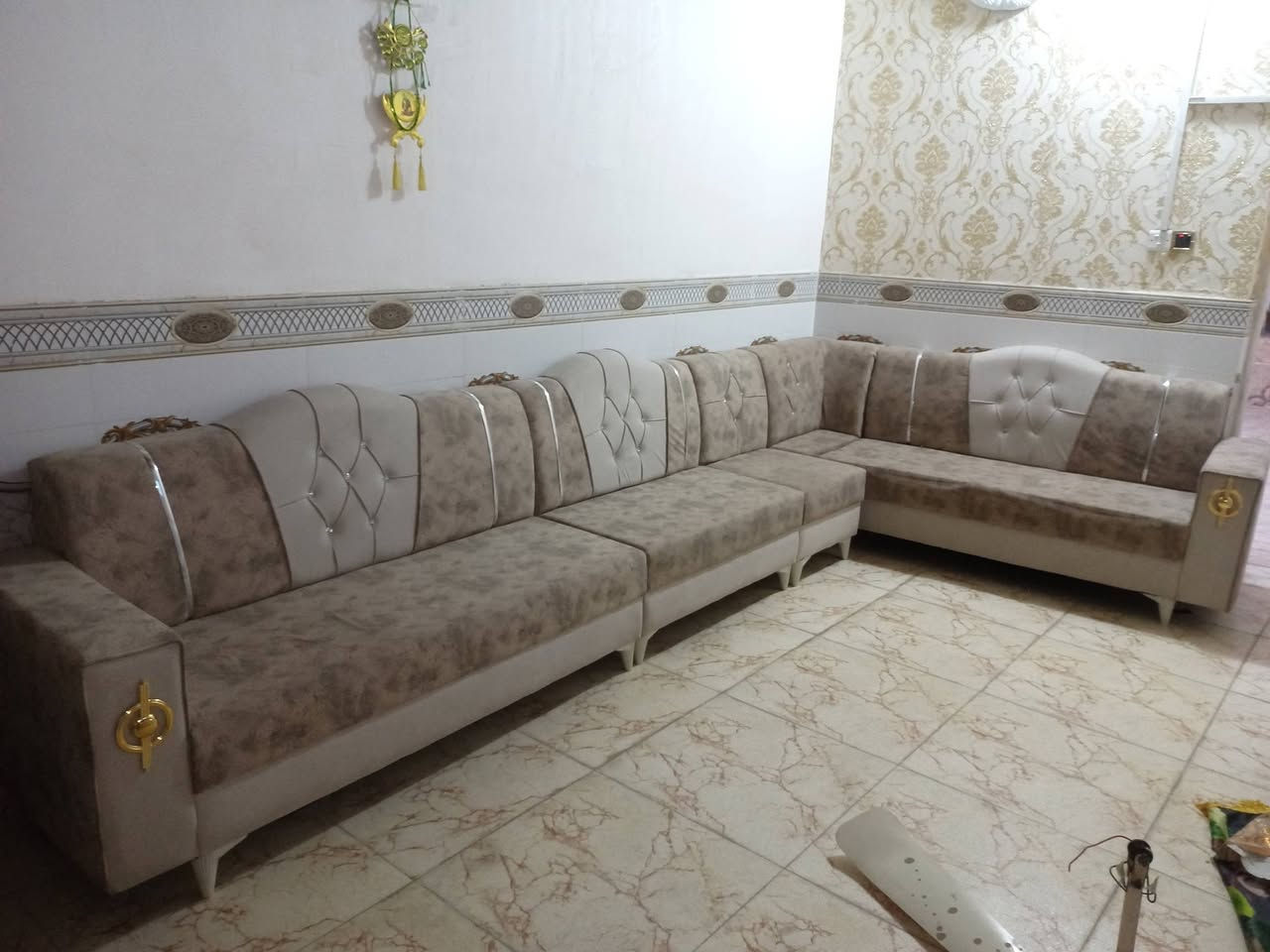 ديوان • ١٠مقاعد • جديد