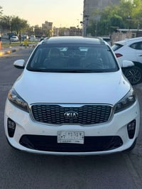 سورنتو ٢٠١٩ • ٦ سلندر • فور ويل