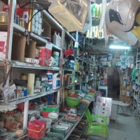 محل للبيع • حلة شارع ٨٠ • طريق النجف