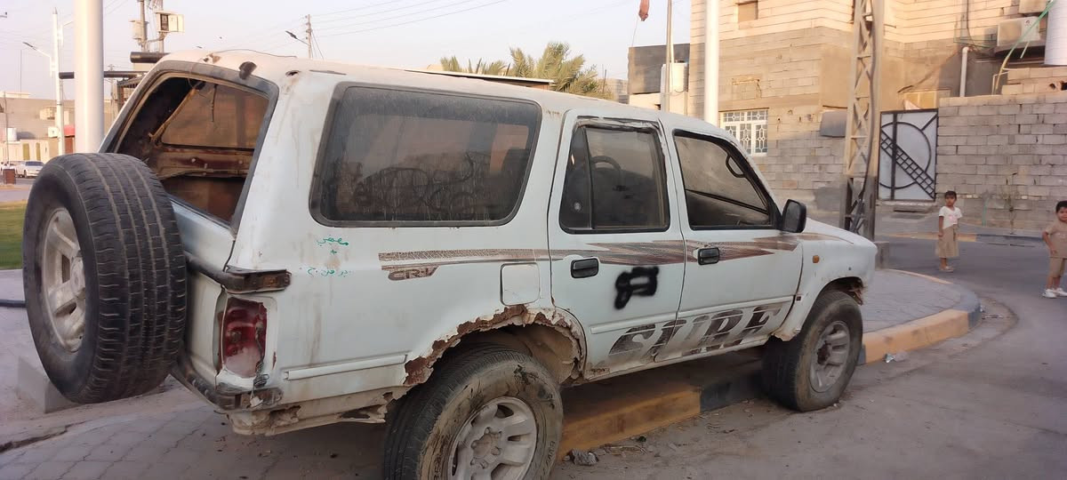 السلام عليكم للبيع جيب رقم بصره مشروع وطني  محرك  2500  جديد السياره جاهز محرك وكير جدد. السعر 30  الاستفسار اتصل ع الرقم صاحب السياره  ***********.  انه مكلف بل نشر الزبير, البصرة
