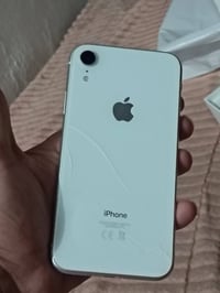 آيفون XR • ٦٤ جيجا • بطارية ٧٧٪