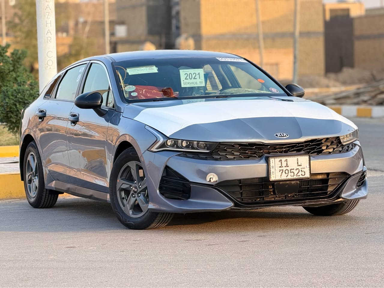 السلام عليكم كيا فايف موديل 2021 حره بغداد بسمي الدولي هزه جديده سنويه الغايه الـ2030 وارد امريكي الضرر تبديل بنيد وبابين رش تجميل فقط بدون دواخل الباقي كفاله 
#مواصفات_السياه
شاشه كبيره
كامرا دوار
تحكم ستيرن جهتين
لايت لد زنون عالي ناصي
ماشيه 77 الف حقيقي
ويل كب كروم 
وباقي مواصفات المعروفه
السياره جديده وجاهزه
كير محرك تبريد تخم تاير
حداديه كارتون ما ناقصه شي مكفوله من كل النواحي #مكان_السياره_الناصريه مركز 
السعر 133 وبيها مجال 
الاستفسار *********** ناصرية, ذي قار
