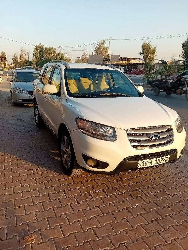 سنتافي ١١خليجي ٦سلندر كامل مواصفات ماعدا البصمه كفاله ماعدا قطعه واحده صبغ ٧راكب رقم بابل انكليزي جديد جاهزه من كل شى شاشة كهربائيات بسمي مشروع وطني تبريد ثلاث قطع موبايل 
*********** النجف, العراق
