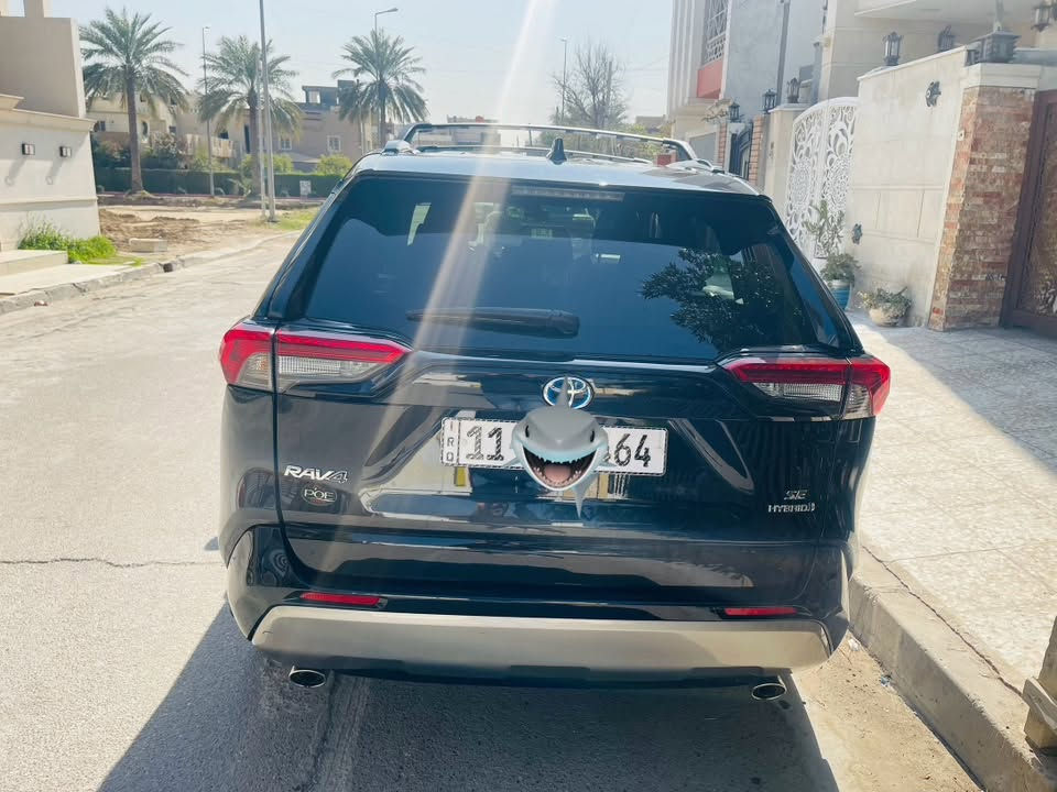 السلام عليكم
راف فور للبيع موديل ٢٣ se هايبرد السيارة مكفولة من الصبغ عدا الدعامية الامامية جزء بسيط اثر شخوط السيارة ماشية ٣٨ الف ميل جديدة السيارة بحالة ممتازة السعر مناسب 22.500$ 

للتواصل *********** واتس اب صور الحادث والسيارة مرفقة

نص مكتوب في الصور:
- 2:48 WhatsApp 3G 26 1 / 13 bid.cars