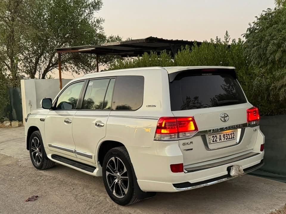 لاندكروز GXR • بدون حادث • 6 سلندر