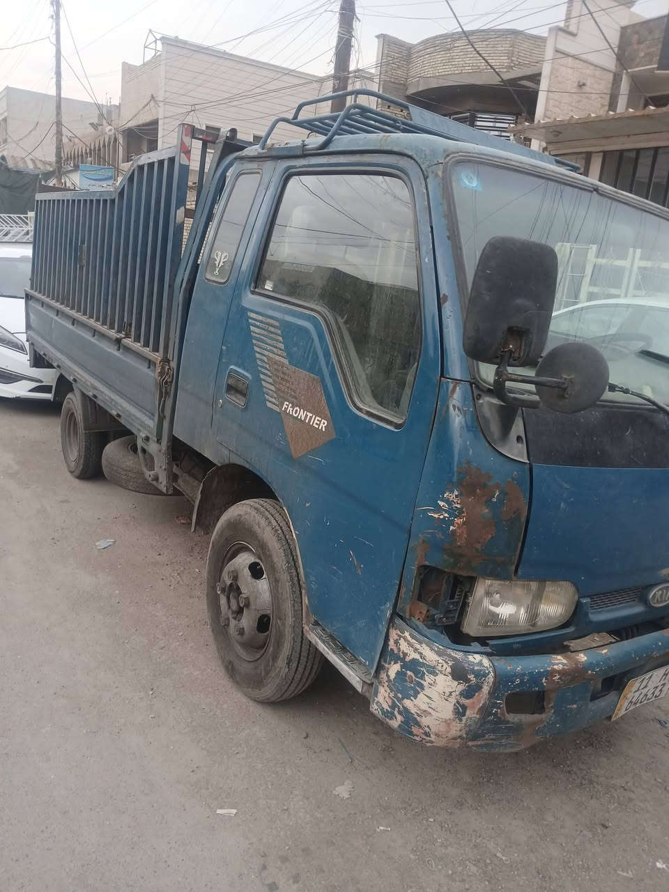 فنتيرا فحل موديل 2002سنويه بسمي السعر75مكان بغداد الامين رقم التليفون ***********
