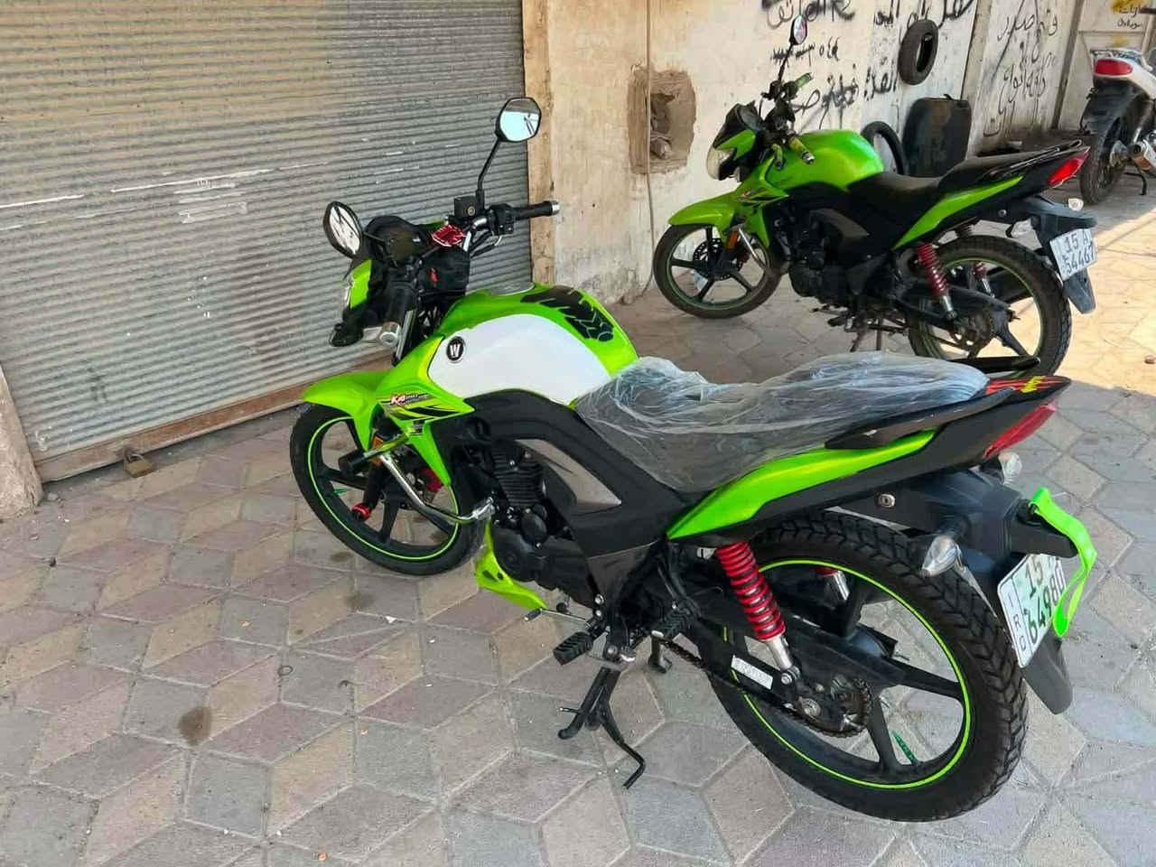 السلام عليكم
مثل ما موضح امامكم بالصور دراجه هاوجي موديل 2023
مسجله لوحات انكليزي تحويل ثاني يوم الدراجه بعدها جديده ماناقصها شي سعرها 17ونص وبيها مجال 
مكاني الجزيرة البوعلي الجاسم 
  
 ***********
