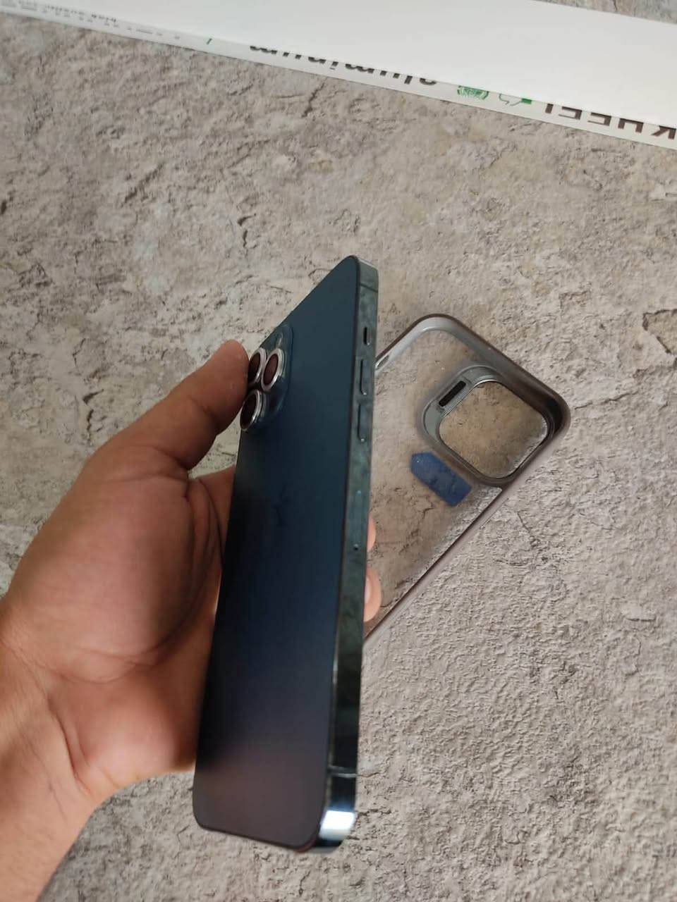ايفون ١٢ برو ماكس • ٢٥٦ • مبدل شاشة وبطارية
