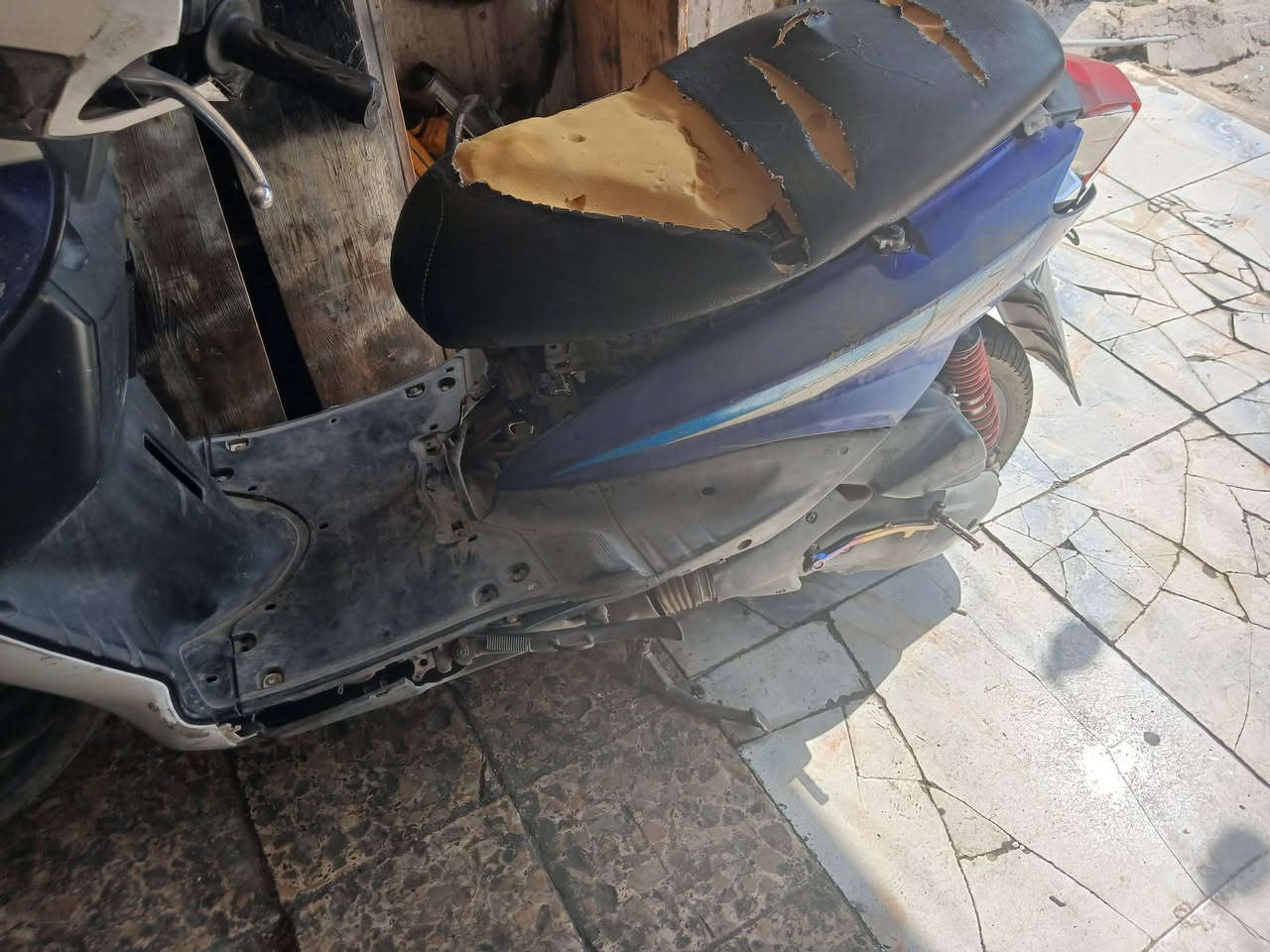 لبيع *********** بس رادلها تجفيت
