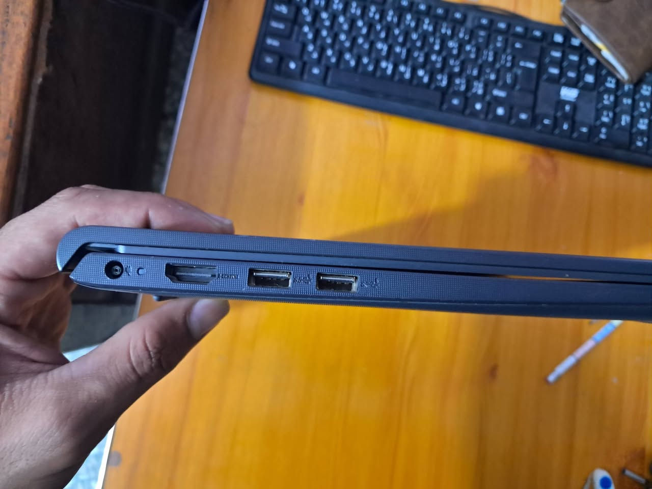 السلام عليكم
Dell vostro 3520 

core i5

Gen 12

ssd 512g

Ram 8g

كرت شاشة داخلي مدمج 

حجم الشاشة 15.6 بوصة

استخدام 6 اشهر فقط شرط كصيته من السعودية

نظافة 97%

شاحن اصلي مع الحقيبة 

مناسب جدا للاعمال المكتبية والمحاسبين والشركات 

 

مكاني بغداد الدورة 

السعر 670 الف

التواصل خاص او واتساب ***********
