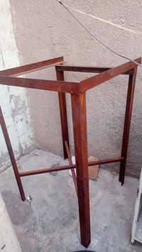 مبردة كاملة • مع قاعدة • للبيع