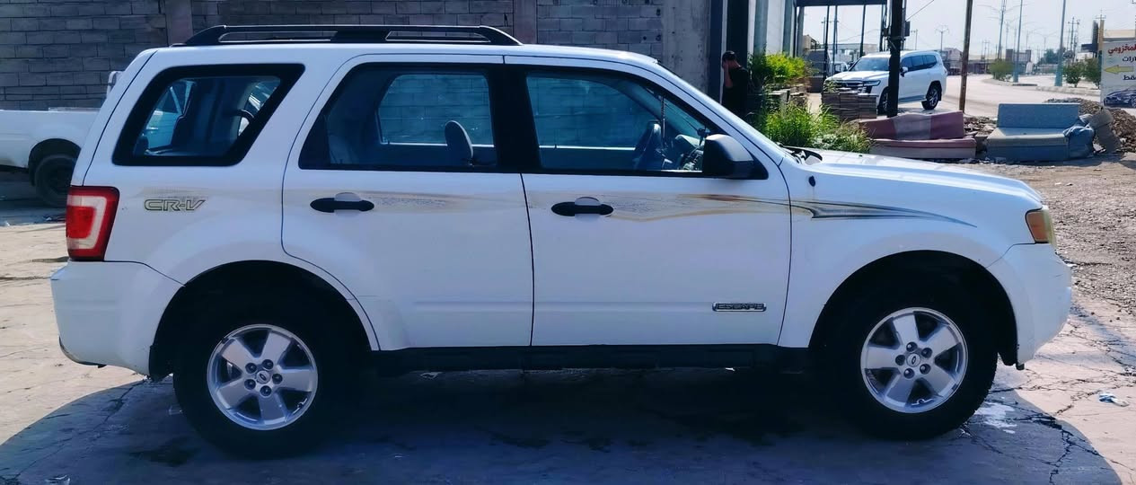 فورد سكيب موديل 2008
للبيع او المراوس
مكينه 2300 مكفولة
السيارة مكفولة مـِْن الضربه والصبغ 
رقم بغداد الماني
تدفئة تبريد شغالات
ABS مشتغل الگلوب
صدر جديد
بطارية جديدة
تخم تاير جديد سيارة ماناقصها اي شي 
السعر 83 وبيها مجال للأستفسار ***********
مكان السيارة بــلــد
