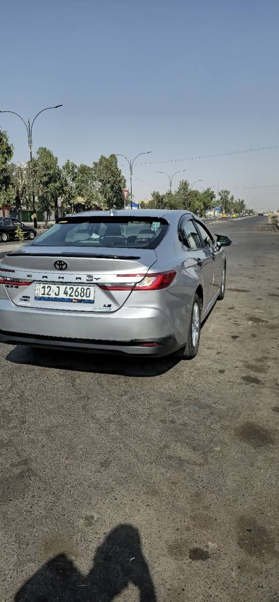 تويوتا كامري LE موديل 2025
حادثها صفحه السايق
بدون ايرباك
وبدون دواخل وبدون شواصي 
🚗بجم امامي وخلفي كبس 
🚘سياره خير من الله حلوه جدا
رقم نينوى تحويل مباشر
وشرط الوكاله والتحويل
اللون : سلفر رصاصي فاتح
عداد المسافة : 30 ميل
حجم المحرك : 2.5L هايبرد🔋
المواصفات LE
بصمة تشغيل
شاشه كار بلي
تشغيل عن بعد (𝐑𝐄𝐌𝐎𝐓𝐄 𝐒𝐓𝐀𝐑𝐓)
كاميرا
اوتو ستارت (𝐀𝐔𝐓𝐎 𝐒𝐓𝐀𝐑𝐓)
اوتو ستوب (𝐀𝐔𝐓𝐎 𝐒𝐓𝐎𝐏)
رادار امامي (تحديد مسار)
‏‎رادار جانبي (نقاط عمياء)
‏‎رادار خلفي (التحذير من الاصطدام)
‏‎حساسات امامي
‏‎حساسات جانبي
‏‎حساسات خلفي
مانع انزلاق+𝐀𝐁𝐒
نظام (𝐄𝐂𝐎)
نظام (𝐍𝐎𝐑𝐌𝐀𝐋)
نظام (𝐒𝐏𝐎𝐑𝐓)
كير ومحرك شرط مضمون على مسؤوليتي
تحكم استيرن
اربع جامات اوتو
كشنات مخمل
كشنات كهربائي
تبريد قطعتين❄️
لايتات (𝐋𝐄𝐃) عدسة زينون
بكلايتات (𝐋𝐄𝐃) بلادي

السعر 195 قابل للتفاوض ‏‎
مكان السياره موصل حي القاهره
للاستفسار اتصال على الرقم
*********** بي وتصاب📞
*********** بي وتصاب فقط📞
