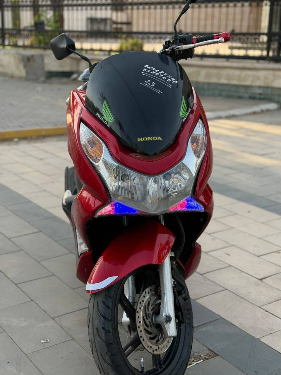 سلام عليكم....
دراجة (PSX)...(جيل الاول)  
🛵للبيع  ماشيه 59الف حقيقي مامتعوبه
دراجة شلعه معدل كهربائيات كلهه شغاله 
دراجة جديده  بلادية
أي نقص مابيهة دراجه مكفوله كفاله عامه بشرط علفحص اذا برغي مفتوح ترجع دراجة مال جناي 
جيب فيتر وتعال افحص مستعجل على بيعتهه السعر مليون 350
العنوان بغداد  الكرخ  الاستفسار الاتصال على الرقم 📞***********
