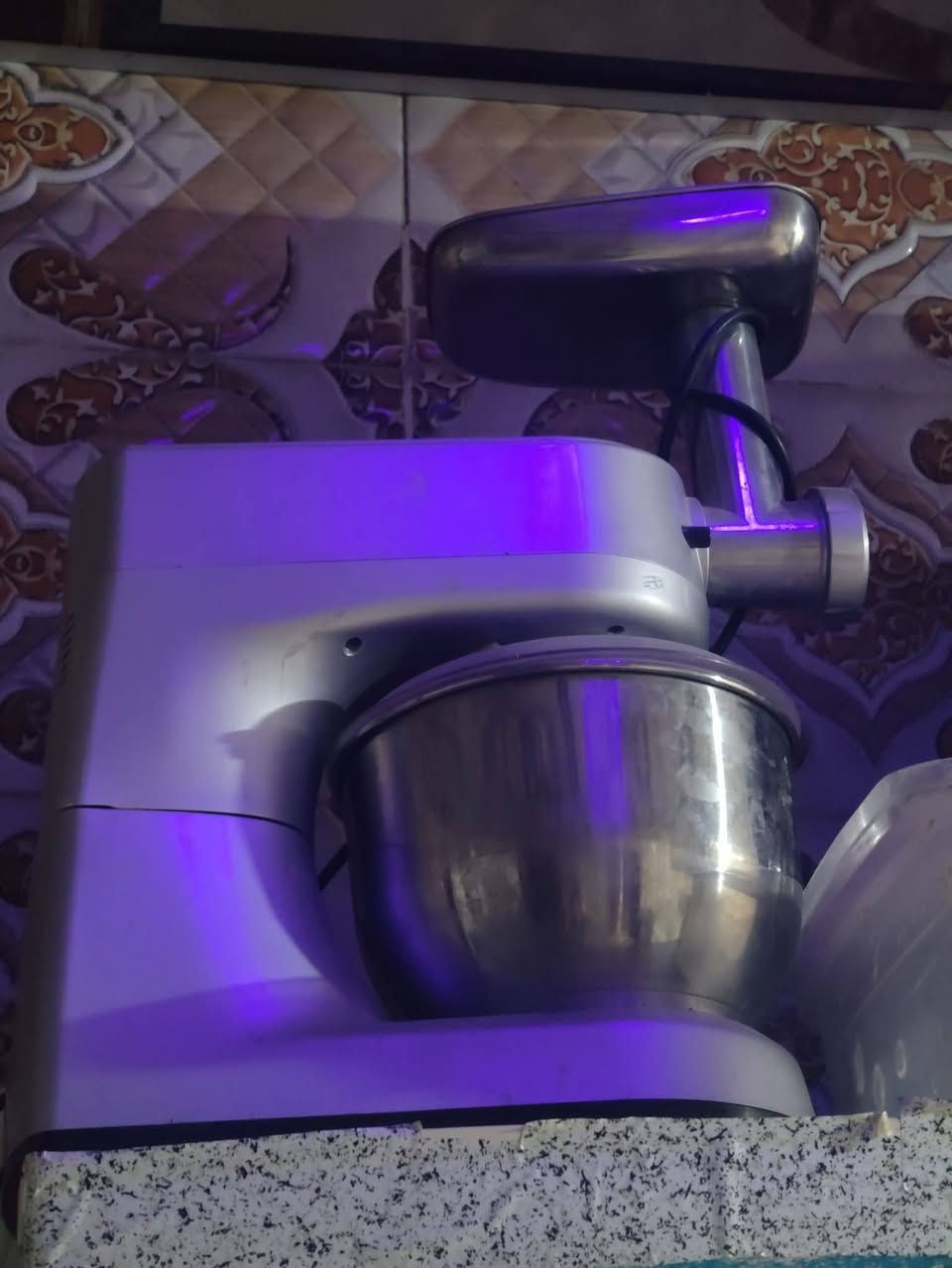 سنك مرمر • عوزه تنظيف • عجانه شغاله