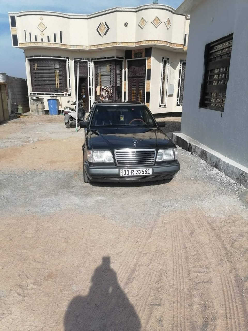 البيع مارسدس دب مديل 92 سياره جديده على وضع الشركه رقم بغداد نكليزي بسمنه تحويل ثاني ايوم  مكاني بصرة الهارثه سعر 75 ورقه ستفسار على رقم تلفون 📞 *********** متواجد واتساب
