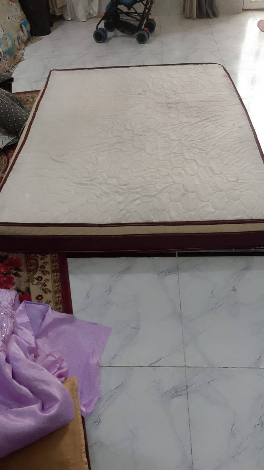 السلام عليكم فرشات البيع السعر خاص
المكان الكوفه ***********
