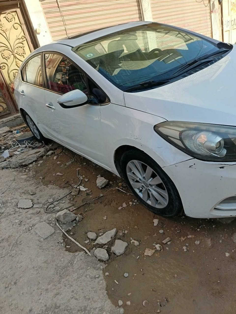 سلام عليكم سيراتو خليجي فول مواصفات فتحه بصمه كير محرك خير من الله فول مواصفات السعر ١٠٦ رقم قادسيه انكليزي اتصال ***********
