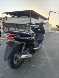 بي سي اكس • جيل أول • مكفول