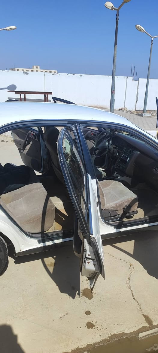 السلام عليكم
كرونا مديل ٩٢   بغداد مشروع وطني 
 
تبريد شغال كهربائيات كلها شغالة  زنون عالي ناصي 
مكينة ١٨٠٠ لاتنقيص ولا تبخير حدادية خير من الله
.. جاهزة مكانها  النجف /عباسية
ترهم مراوس حسب القناعة
السعر ٥٧ وبيها مجال للطيبين  
رقم ***********
