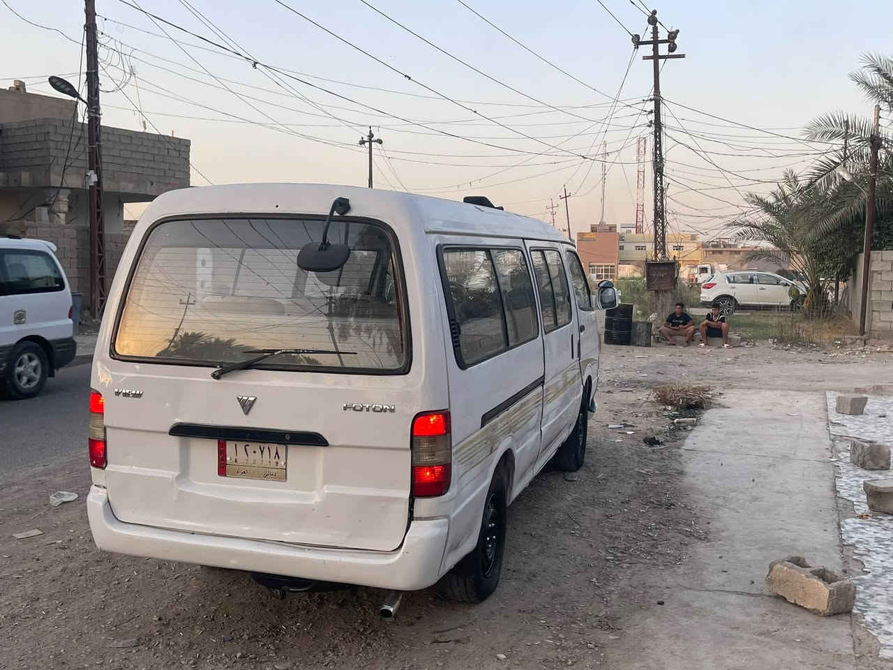 السلام عليكم فتون ٢٠٠٩ بسمي مصفره  تحويل ثاني يوم سنويه جديده رقم ديالى شعار تكمه ونازل سنويه كير ومكينه ونجي كير اوتكو كله مكفول صدر امامي وخلفي مكفول داخل جديد بور وباتري ومشط جديد لسياره جديده بمعنى لكلام حتى لسنتر لوك يشتغل حتى لزراكات يشتغل سايد بريك كهربايات كله شغله حماوه بانزين  رون كيلو متر كلوب بك كله شغال كامله مكمله متعوب عليها وع اخر حبايه السعر ٥٥ وبيه مجال مكاني ديالى بعقوبه اقره لتفاصيل يله تتصل 
رقم الهاتف ***********
