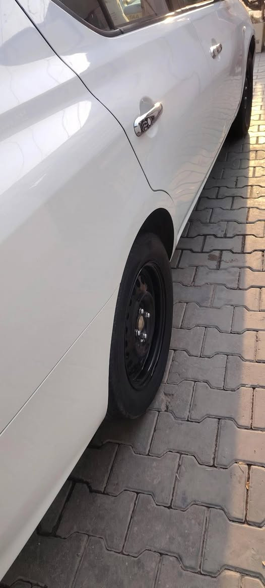 نيسان صني هندي مديل 22 رقم اربيل وكاله أو تحويل بسم شركة ماشيه 99 بيه كرت قبق الجنطه السعر 106    أو اموارس ***********
