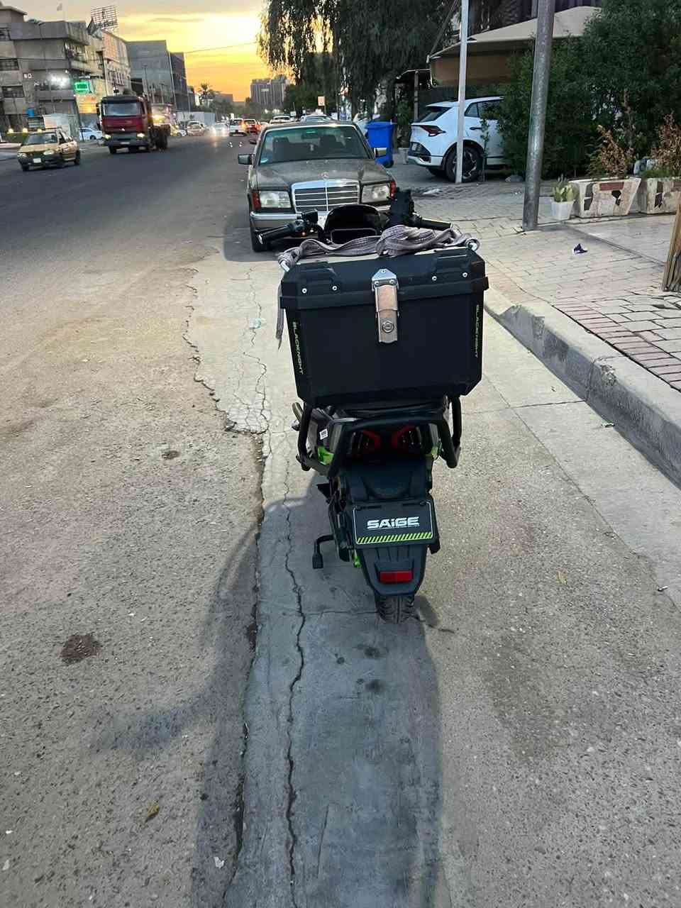 دراجه شحن للبيع مكفوله وزيرو للاستفسار  ***********
