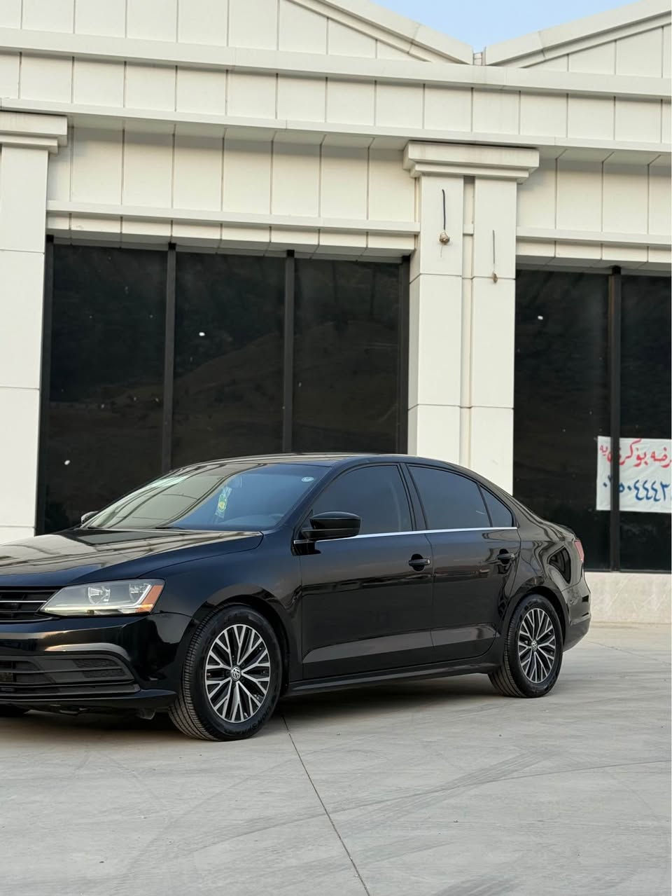 Volkswagen Jetta 2017 S
گئر ئؤتؤماتيك
مەکینەی نەکراوەتەوە
گئر و مەكينةى به شەرت
ماوەی رۆیشتن ٩٩ مایل
دوو پارچەی بۆیاخە بۆنیت و چاملاخ
جەمپەکی خەفیفی پێشی هەیە
یەک پەلەی ساردی هەیە
ئیرباگ سوکان و شان تەقیە دەشبول نەتەقیە
رادێتەر و حەماوەی بە شەرتە
بێ مەسرەفە
نرخ ١٠٣ و مەجالەکی زۆر کەم
ژمارە مۆبایل ***********
تکایە مشتەری تێل بکە جوابی نامە نادرێتەوە سوران, أربيل
