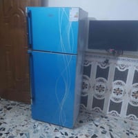 ثلاجه للبيع شغاله فول تجميد علفحص نضيفه حيل جديده حجم 20 قدم حجم كبير ...