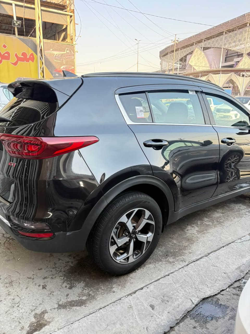 سبورتج 2021
بدون نقص 

رقم اربيل ><مكان بغداد 

بدون ملاحضات 

حادث قطعتين فقط بدون دواخل بدون شاصي 

حادث كلش خفيف 

سياره كلش نضيفه 

مراوس او بيع 

واتساب *********** 📲✅

اسيا ***********📲✅
