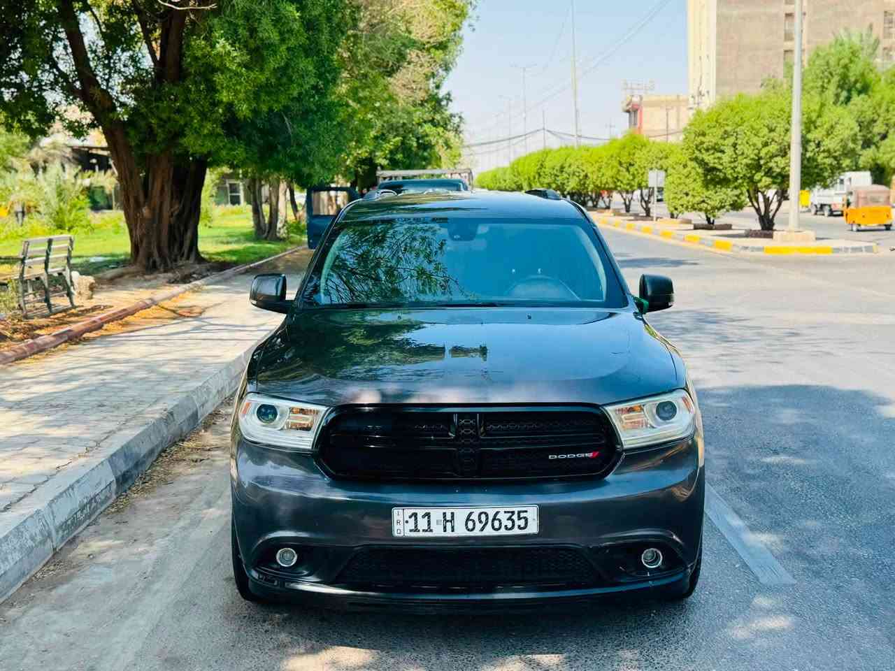 دورنكو موديل 2019اصل وارد أمريكي حادثه جاملق  وباب وبيه قطعتين كلير وباقي سياره مكفوله سعره 166وبيه مجال رقم هاتف ***********موصفات سياره فول واحد على واحد ماعده فتحه شاشه كبيره كامره خلفيه حساسات خلفية ماميه تشقيل عن بعد كشنات كهربائي جنطه كهربائي 3قطع تبريد 7راكب محرك 6سندر تحكم استيرن شاير بل مري حداديه تخم تاير جديدات مكان سياره كربلاء مكلف بل نشر والله
