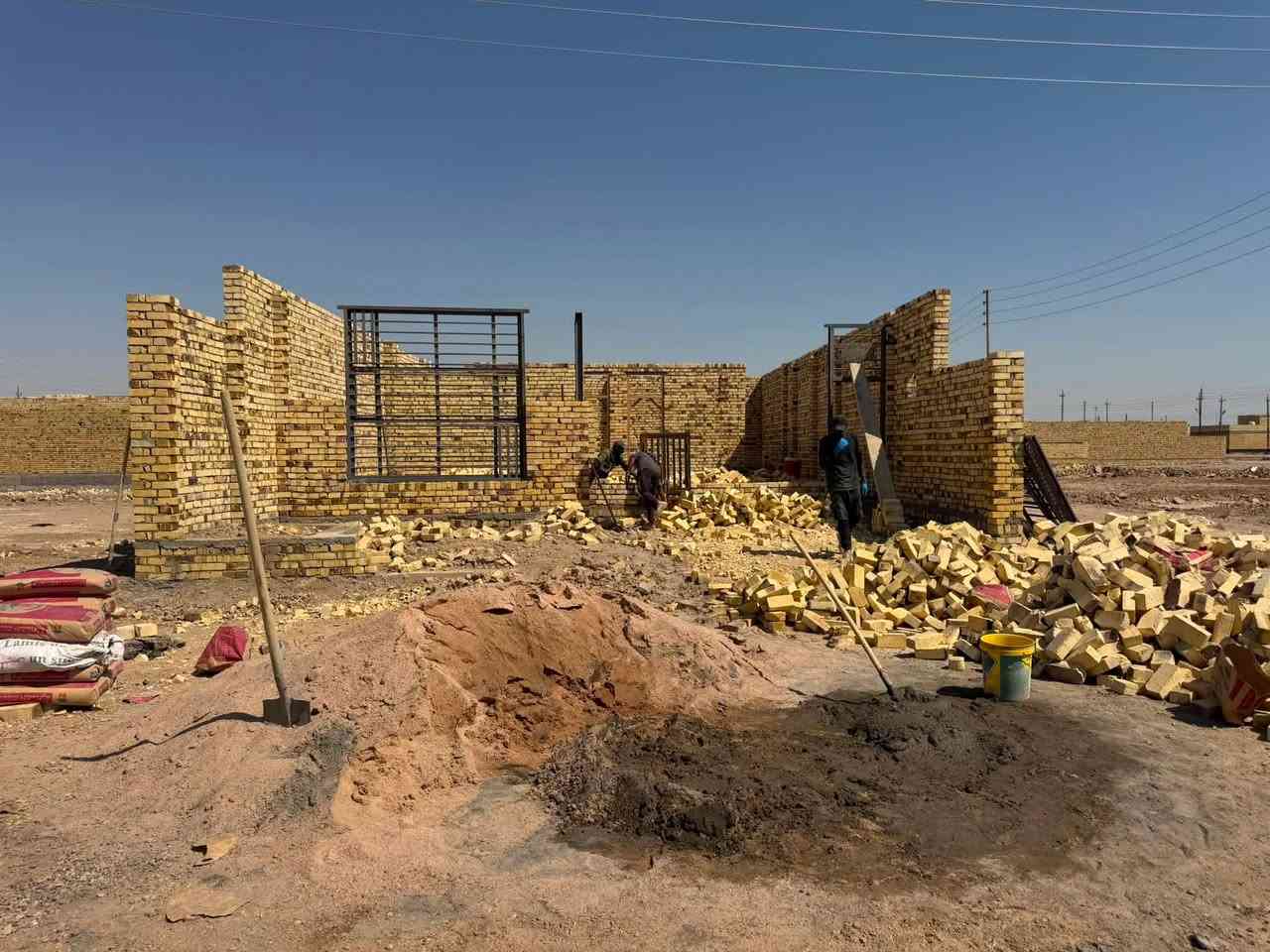دار البيع زراعي قرب  قرب دار المسنين 
حي الجزائر الدار البيع قيد النجاز 
المساحه 200 متر  الشغل درجه أولى موصفات 
تسليم مفتاح بزمن قياسي 
بسعر مناسب جد 
التواصل اتصال او وتساب ***********
