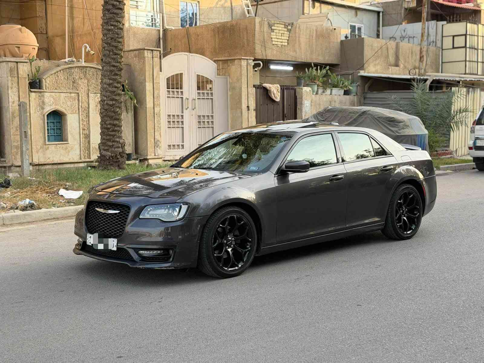 كرايسلر 300 • محرك ٣٦٠٠ • متضررة