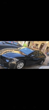 كامري LE • هايبريد • ٢٠٢٥