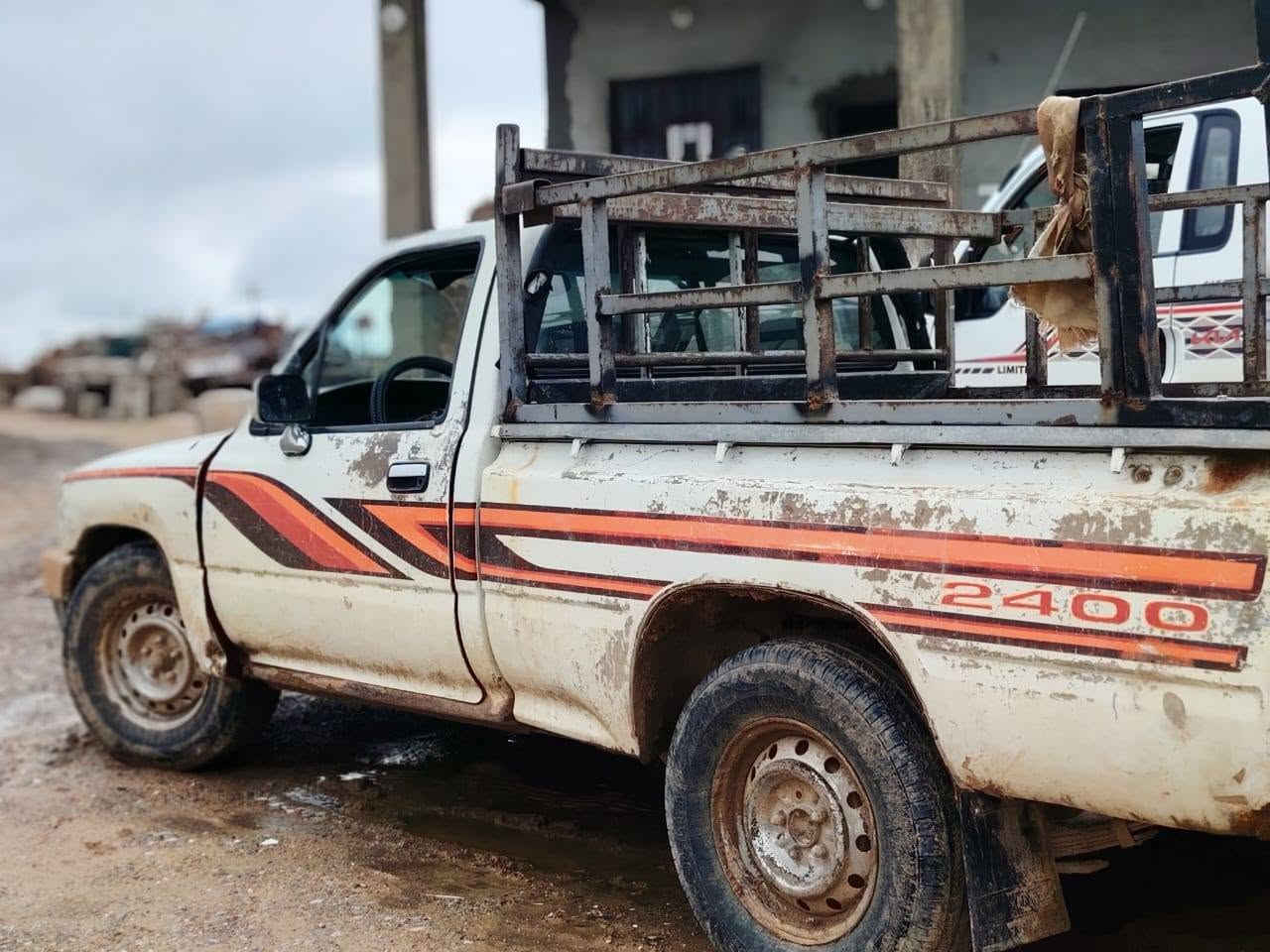 مكلف بلنشر بكم موديل 94فحص صلاح الدين شرط الوكاله وتحويل كير ومحرك شرط صدر جديد تايرات جدد ولكشر جدام العين سياره بلادي ‏‪***********‬‏ الشراي يتصل ع صاحبها السعر 35وبي مجال
