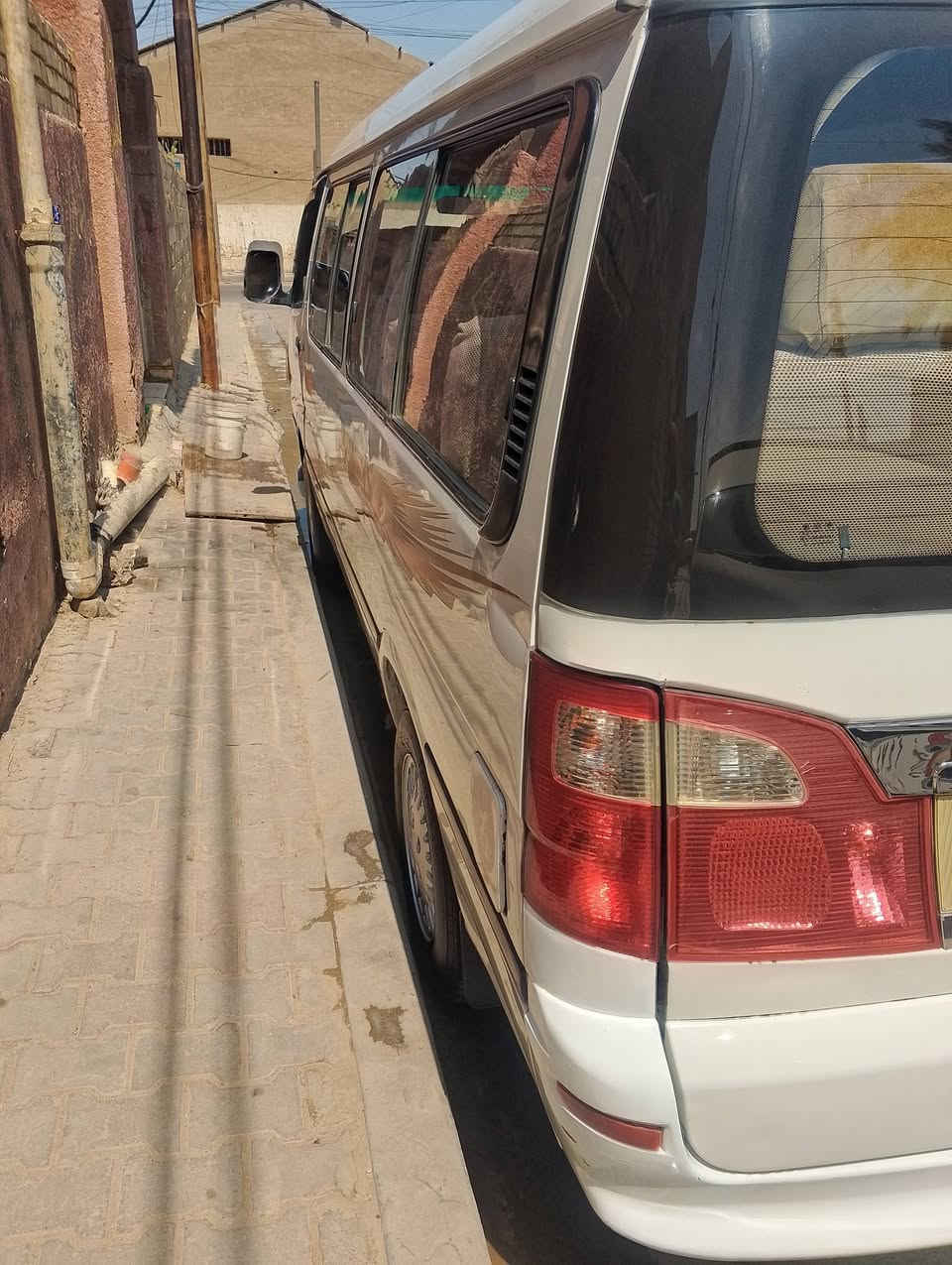 البيع موديل14بغداد بسمي سيارة جاهزة بس محرك بي تنقيص الستفسار***********السعر 83وبيها مجال
