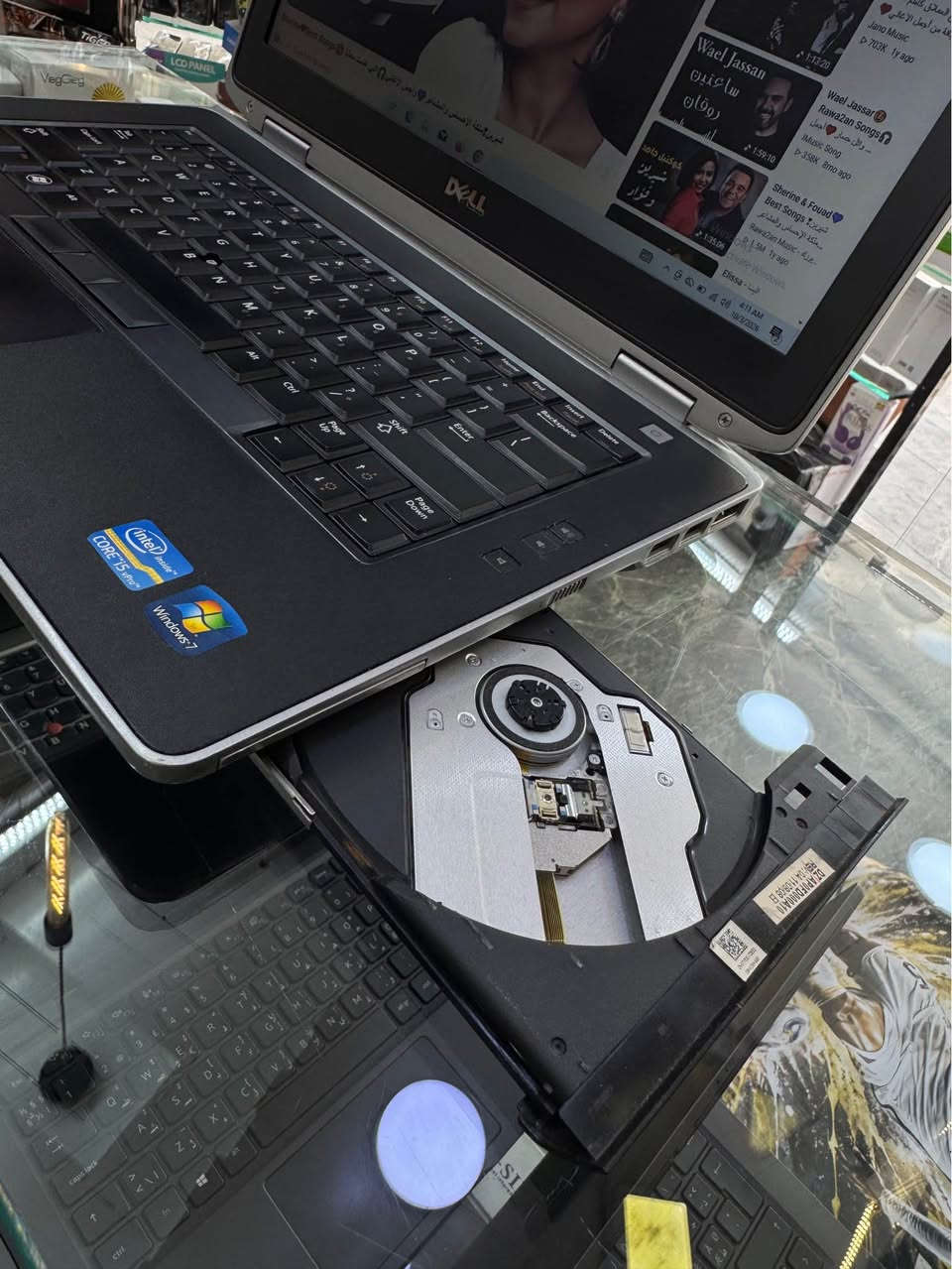 لابتوب ديل 
Core i5 
Ram 4 GB قابل للتطوير 
مساحة تخزين كبيرة بحجم 160GB
شاشه كبيرة بحجم 14 FHD 
مشغل أقراص 📀 dvd 
منفذ HDMI 
منفذ USB عدد ٤ 
بطارية جديدة تدوم اكثر من ساعتين 🔋 

مناسب جداً للدراسة والأعمال المكتبيه والألعاب المتوسطة ✅

فقط بسعر 115 الف

***********
موصل الزهور موصل, نينوى
