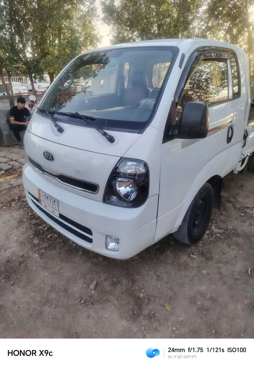 سلام عليكم كيا حمل ٢٠١٣ رقم بابل
سياره مكينه جديده كير شاصي كفاله سعر 88$وبيه مجال سياره خير من الله ***********
