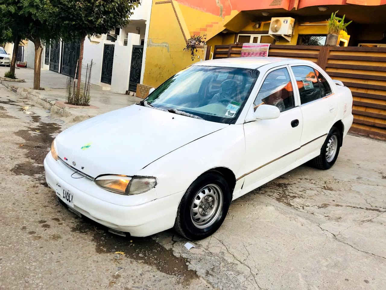 هۆندای ئێکسڵ ئارمی بلاستیکی سلێمانی بەشەرت + گێر و مەکینەی بیلادی خۆی + فەل بەخاخ + پاوەر + جام کارەبای  قوفل مەرکەزی کۆنترۆڵ + سنوق مەرکەزی + گێجەکانی گشتی عیش دەکات گەرمی مەزبوتە لایت و جواری و سەکن گڵۆبی ناو گێجی گشتی عیش دەکات 
دەعم و لێدراوی نیه بۆیاخ و هەیکەلی زۆر جوانە + ناو ناو دەشبوڵی جوانه 
سەیارەیە کی زۆر تون تۆڵ 
مۆدێلی 1994 سعری 16 گەڵا 
ژمارەی تەلەفوون (***********)
ژمارەی تەلەفوون (***********)
