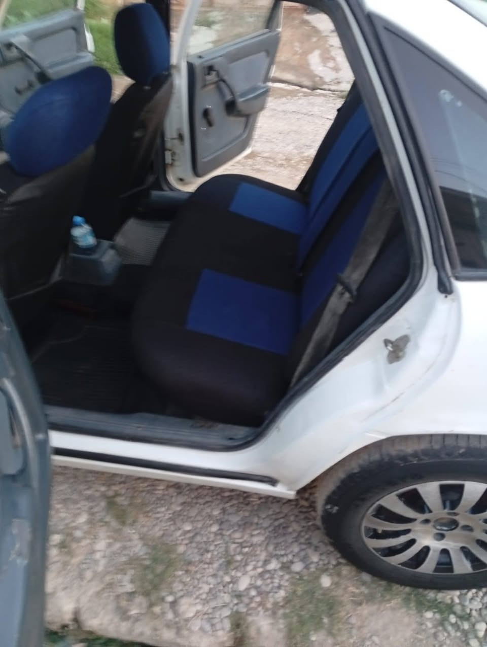 اوبل فكترا مديل 1991 محدثه 93 حجم 18 كير محرك شرط صبغ دواير دوشمه جديده كهربئيات كلها شغاله 
سياره جاهزه رقمها نينوى دولي سنويه جديده هزه جديده تحويل مباشر السعر 42 وبيها مجال بصيط
***********
***********

