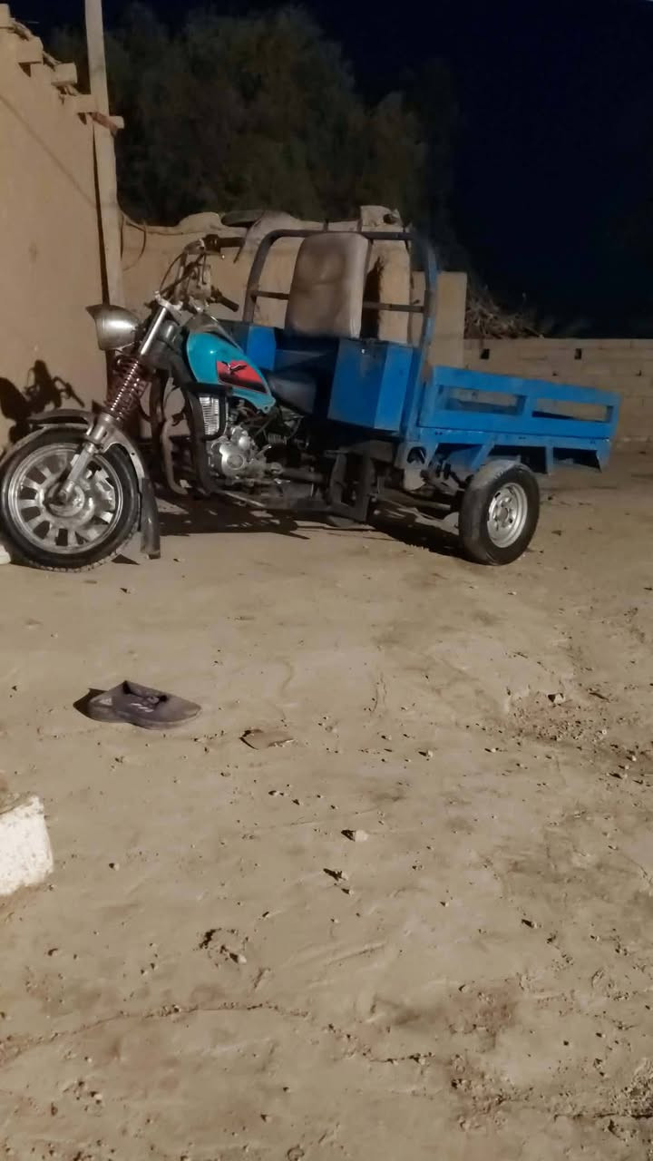 السلام عليكم جمرة رقم بصرة تحويل ثاني يوم محرك وكير نظاف  كهربائيات شغالة لايت بك لايت اشاير جاهزة شاصي مكفول جاهزة للعمل سعر مليون و100 الف دينار *********** وتساب
