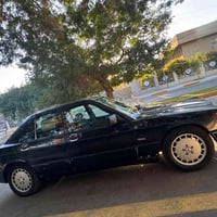مرسيدس 190 • ١٩٩١ • كرادة داخل