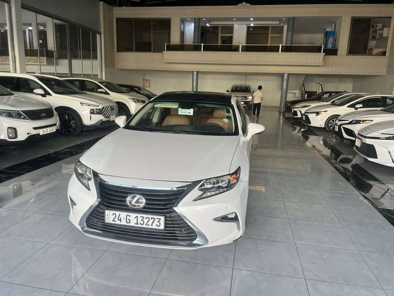 لكزس ES350 • ٢٠١٦ • محرك V6